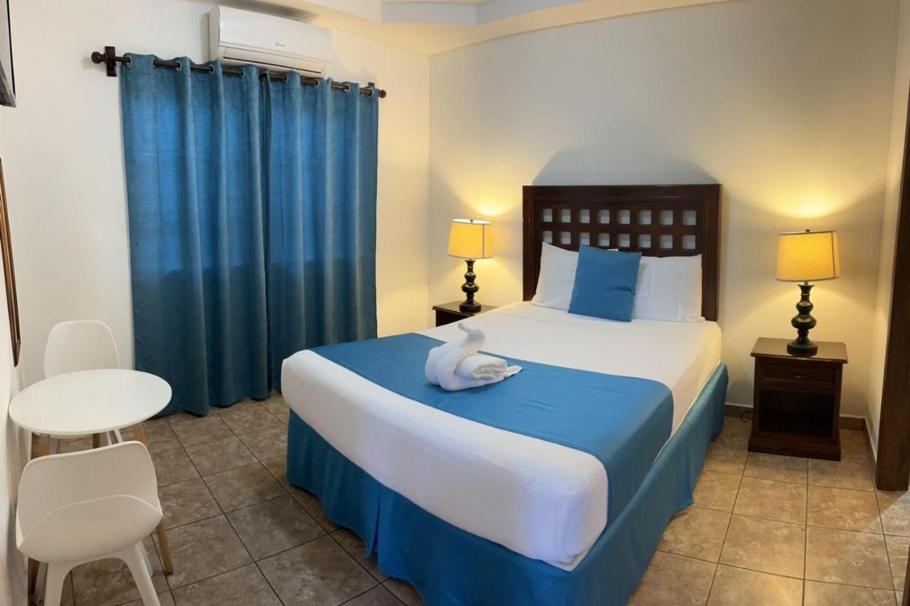Hotel Playa Caribe 特拉 外观 照片